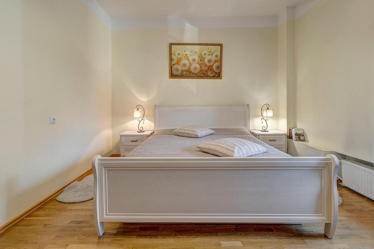 Vidos Apartamentai 2 Vilnius Luaran gambar