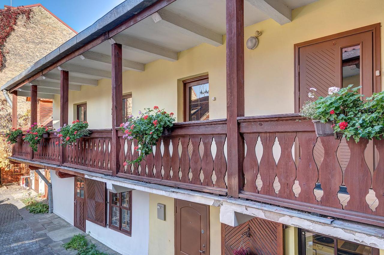 Vidos Apartamentai 2 Vilnius Luaran gambar